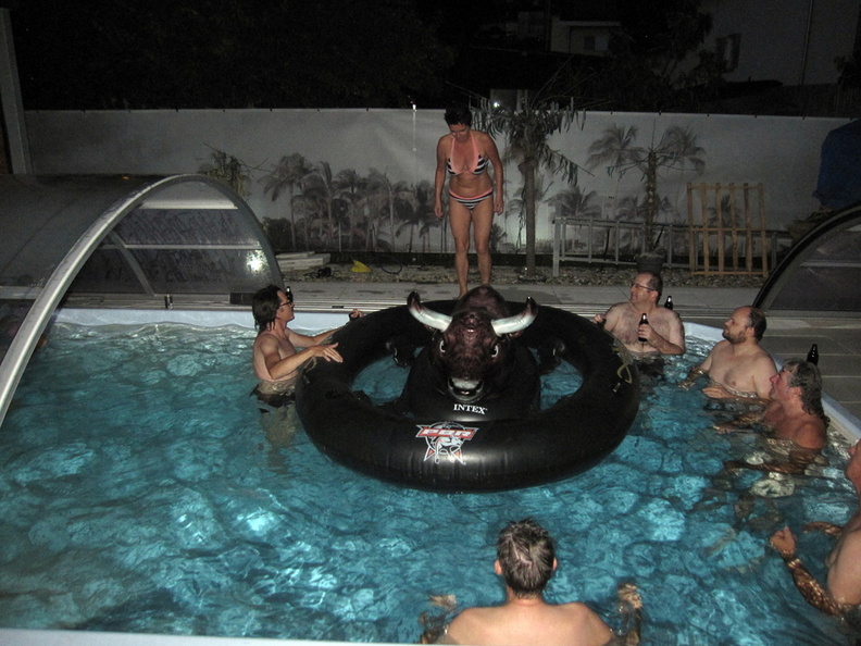 Achnuss_Poolparty_0035-Q_OF.jpg